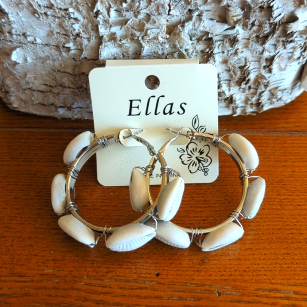 Ellas Large Seashell Adorned Silver Toned Hoop Earrings
